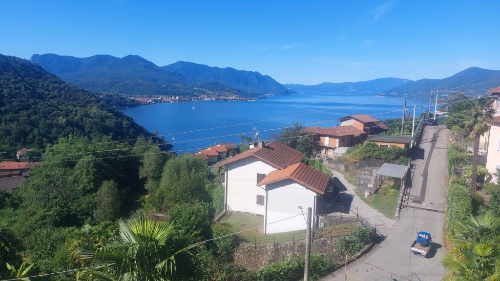 APPARTAMENTO – LUINO –&nbsp;COLMEGNA