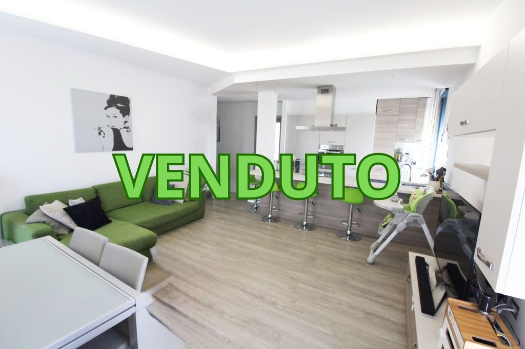 QUADRILOCALE – LUINO&nbsp;CENTRO