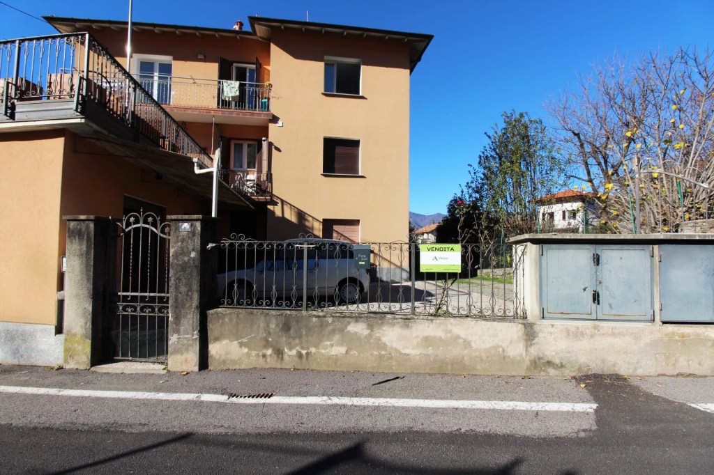 APPARTAMENTO LUINO – VOLDOMINO&nbsp;iNF.