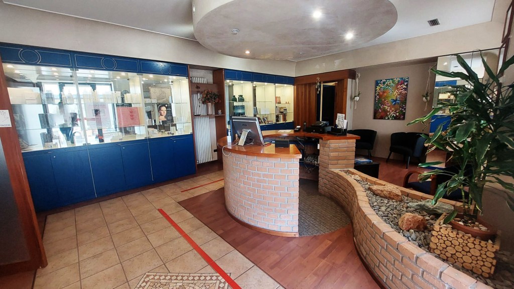 CEDESI ATTIVITà ESTETICA –&nbsp;LUINO